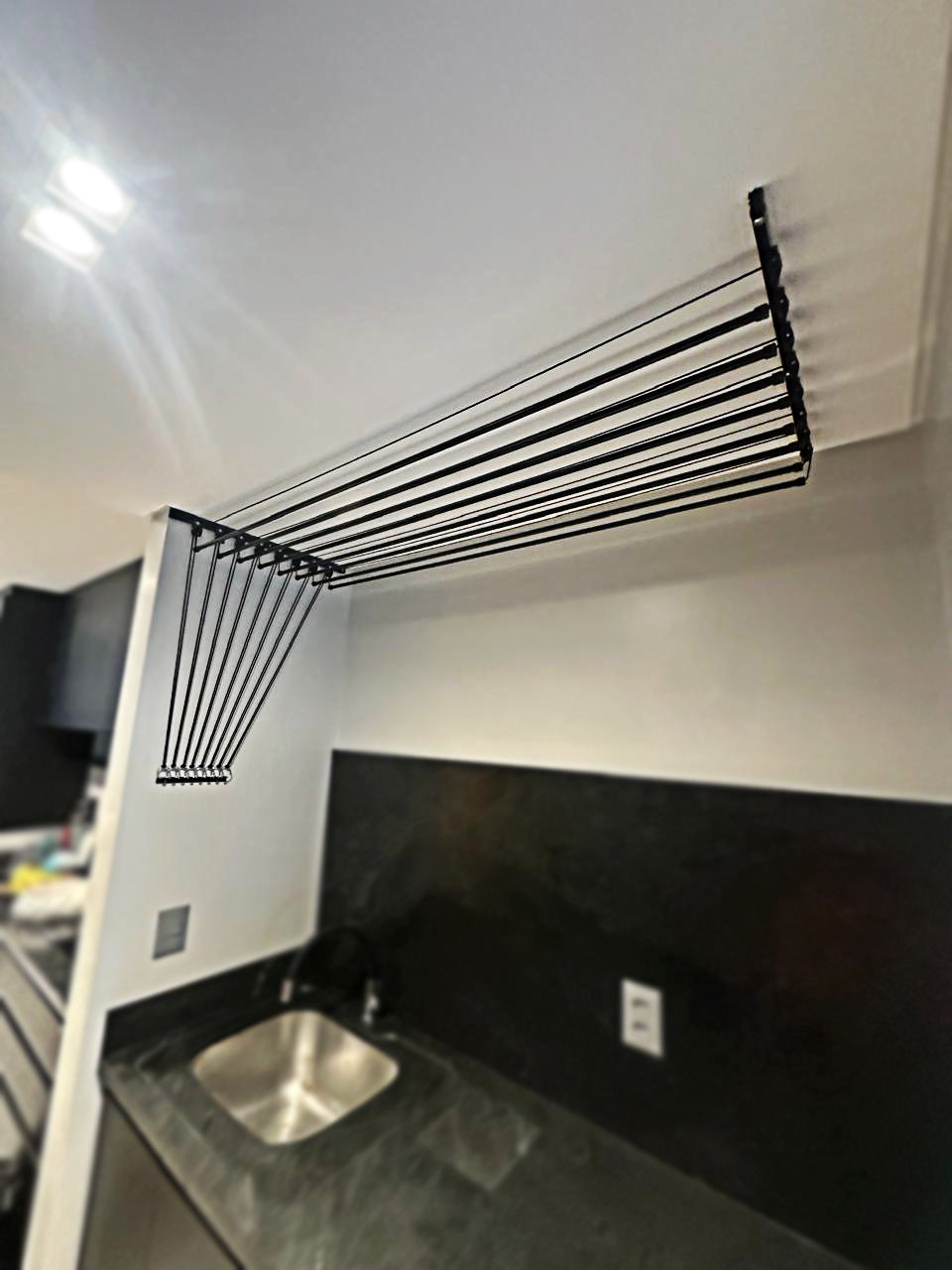 Varal Individual de Teto Preto