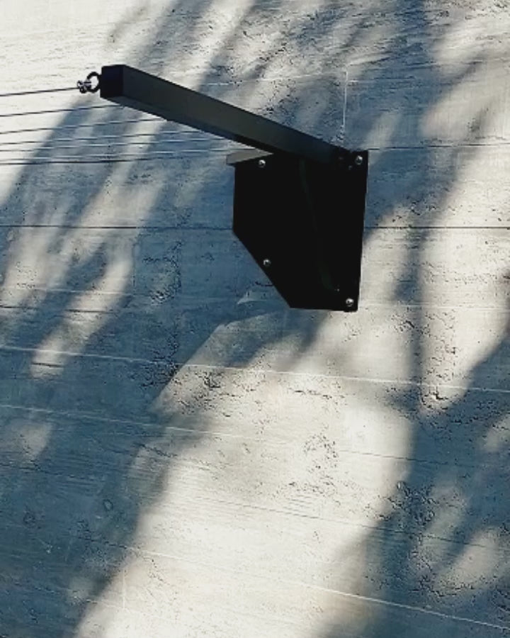 Varal Artesanal de Muro Retrátil Preto em Inox