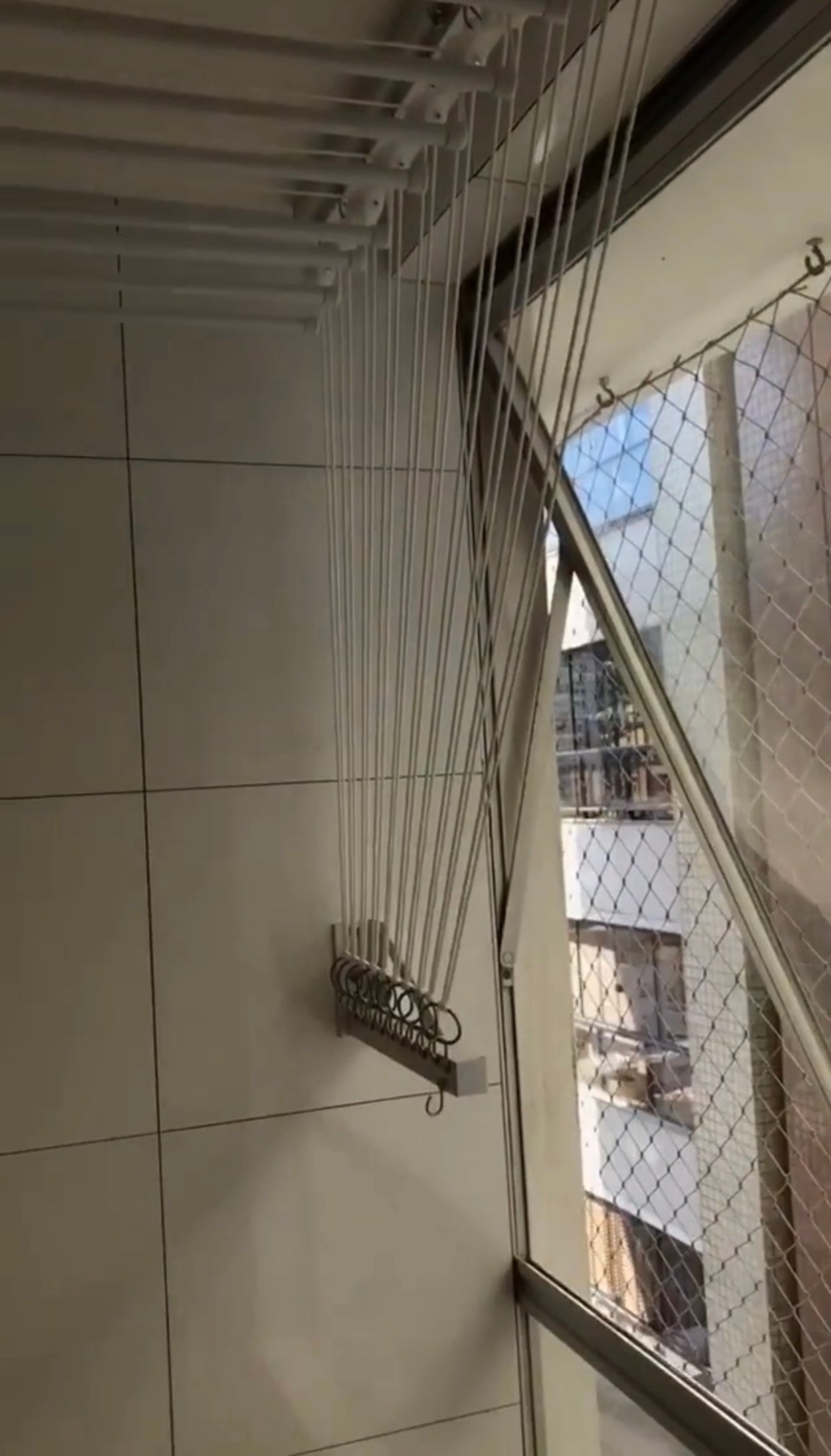 Varal Individual de Teto Comando com Suporte L