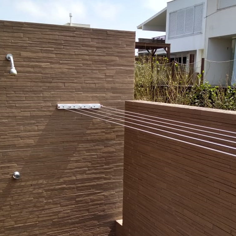 Varal Artesanal de Muro Parede a Parede Fixo de Ferro