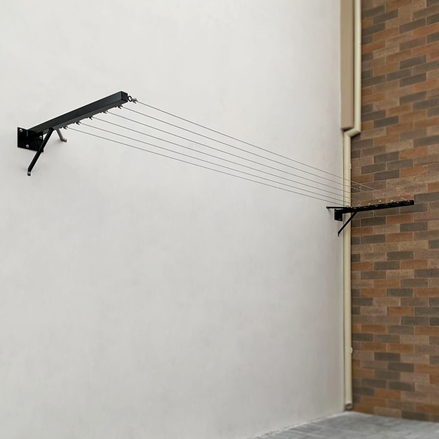 Varal Artesanal de Muro Fixo Preto