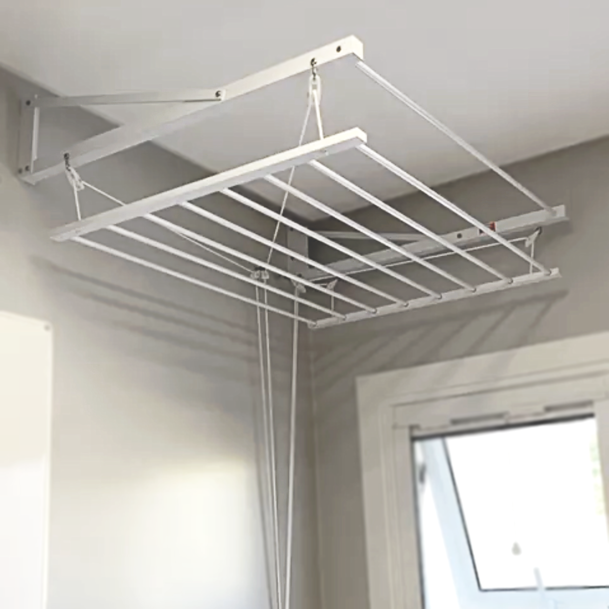 Varal Tradicional de Parede 2,00x0,68m